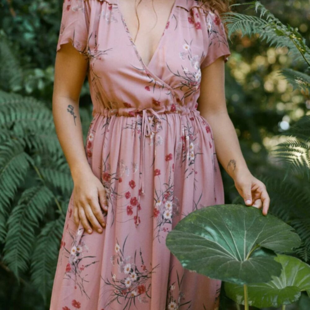 CHRISTY DAWN BNWT! Dawn Dress in Blush Meadow Size Medium / Large